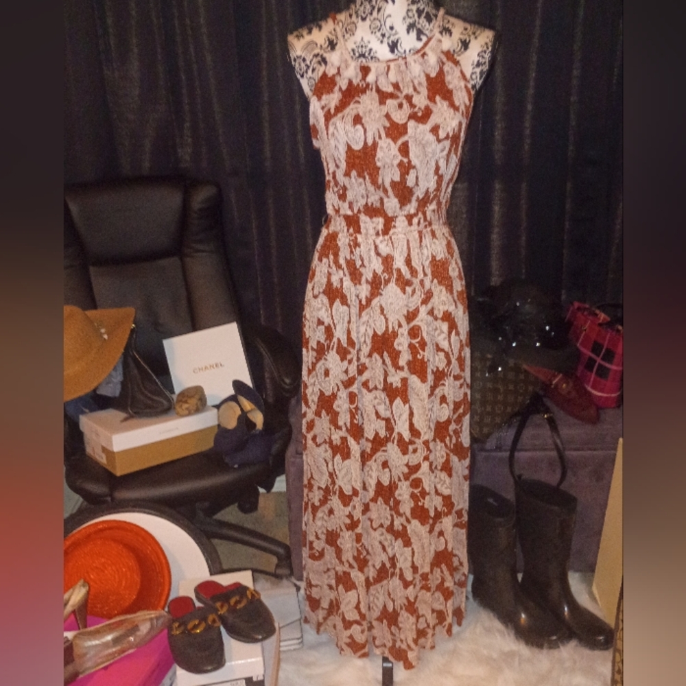 Elegant Rust and White Paisley Maxi Dress with Cutouts On Each Side Of Waist.
